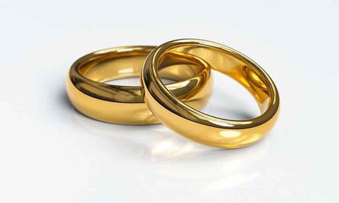 Tanda Tali Cinta Sepasang Manusia