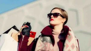 Read more about the article Daftar Toko Online Paling Ramai & Banyak Dikunjungi sebagai Marketplace