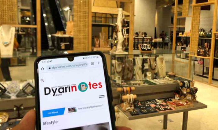 Algoritma, Media Sosial dan Buzzer