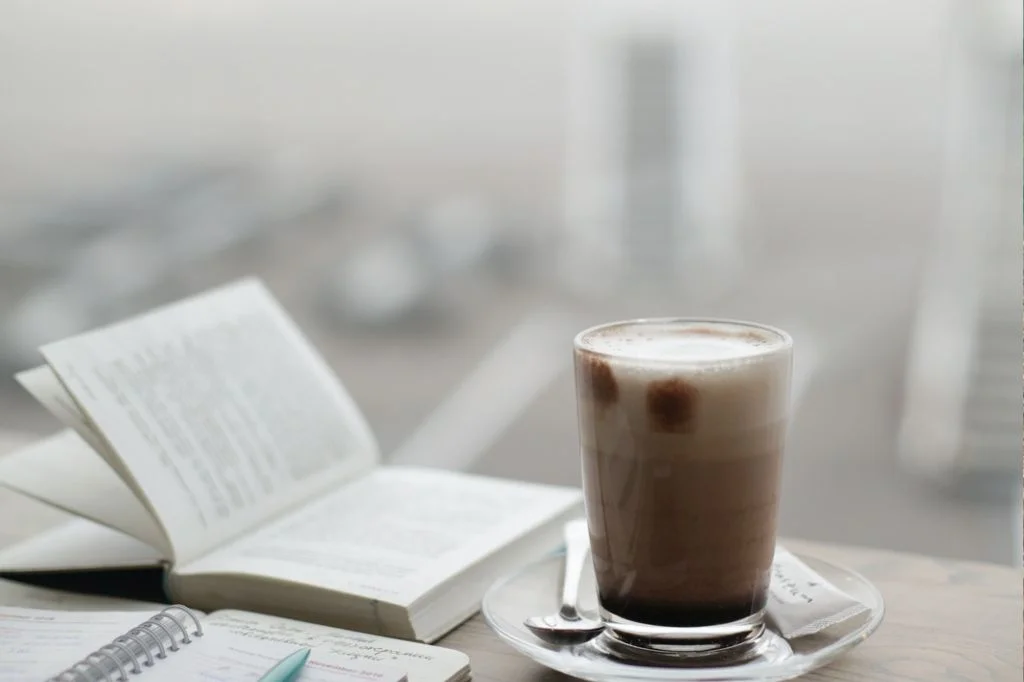 Read more about the article Rasakan Sensasi Menikmati Kopi Pagi