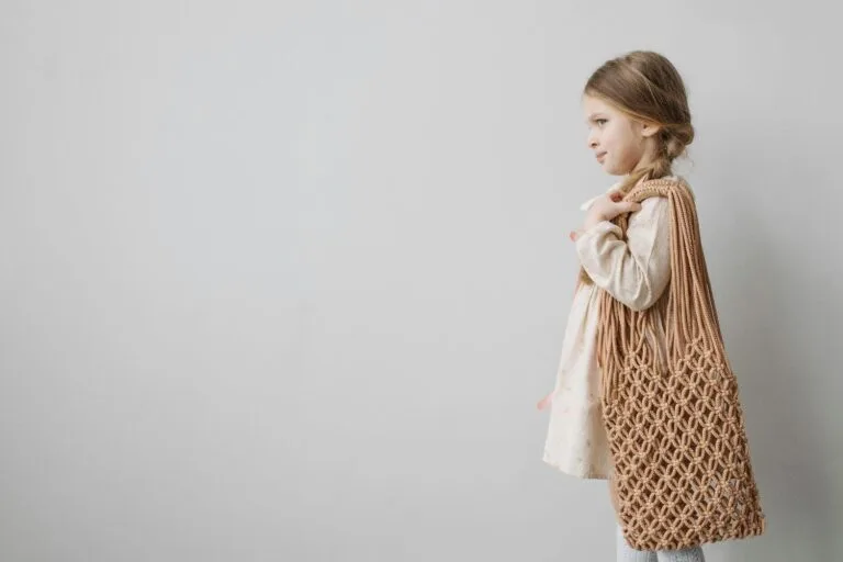 Sad Beige Mom: Lebih dari Sekadar Tren Minimalis Estetis