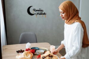 Ramadan Vibes: Berburu Takjil Juga Bisa Haram? Ini yang Benar