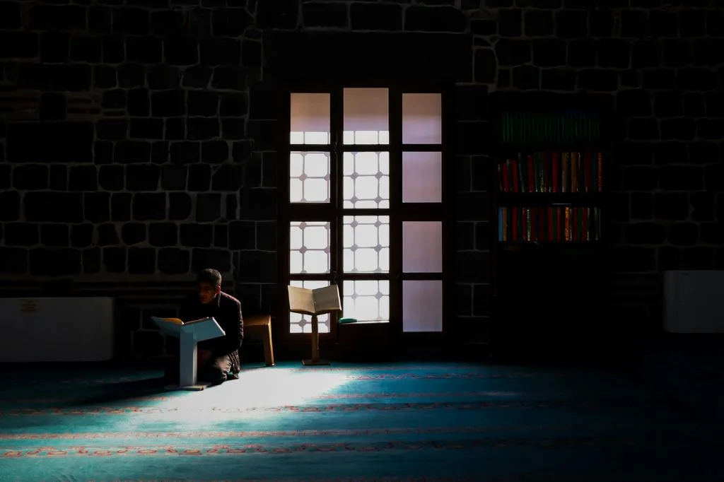 Read more about the article Lailatul Qadar Menguji Kesabaran. Jangan Salah Server