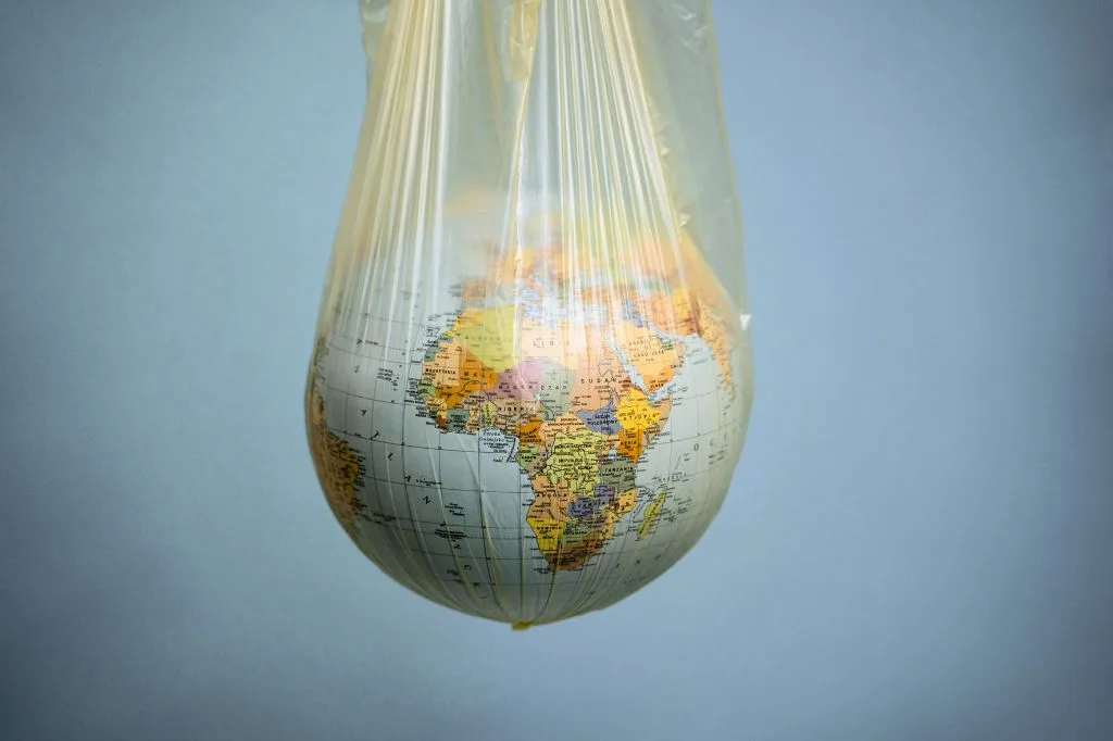 Read more about the article Habis Bukber Para ‘Jamet’ Buang Sampah Sembarangan