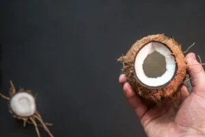Ada Apa dengan Kepala? ❎, Ada Apa dengan Kelapa? ✅