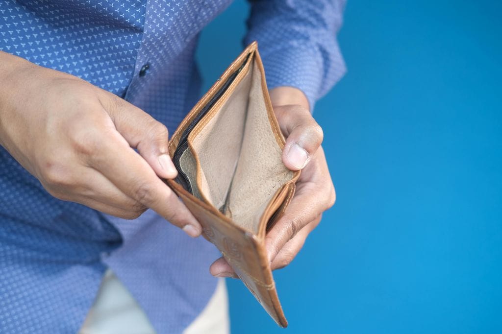 Read more about the article Lifestyle Creep: Self-Reward Keblinger, Dompet Awut-Awutan