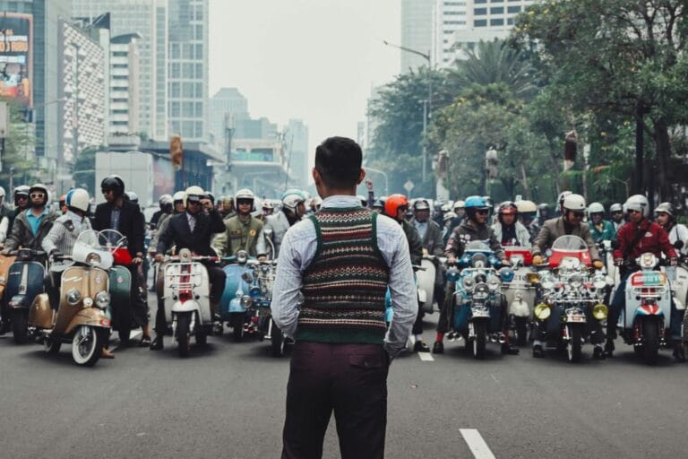 #Bayar Buzzer Pakai Uang Negara Demi Pencitraan? 😧 Bongkar!