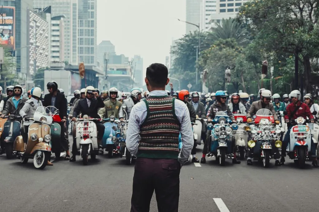 Read more about the article #Bayar Buzzer Pakai Uang Negara Demi Pencitraan? 😧 Bongkar!