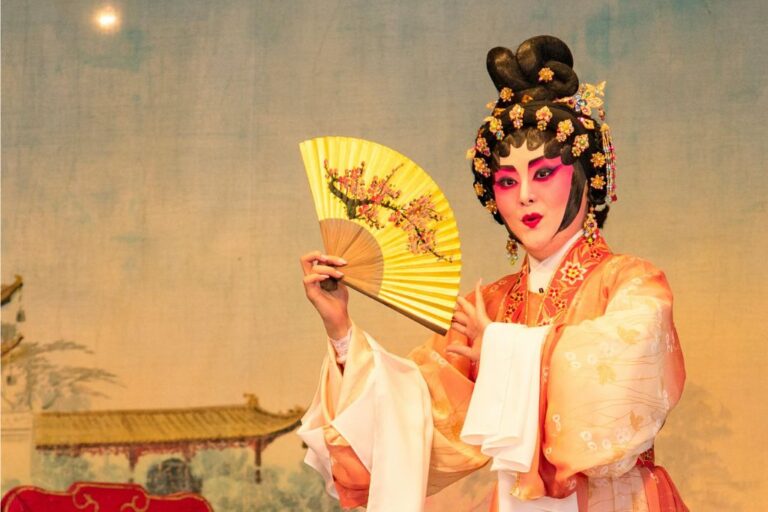 Mitos Tionghoa Ekstrem? Gak Banget Secara Logika, Tapi …