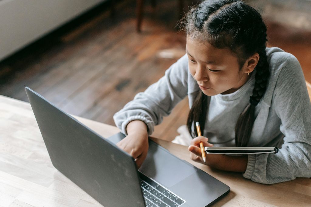 You are currently viewing Belajar Berpikir Komputasi (CT) Sejak Dini. Perlukah?